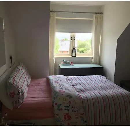 Spacious 3 Bedroomed House With Amazing Views Prázdninový dům Rossacoosane