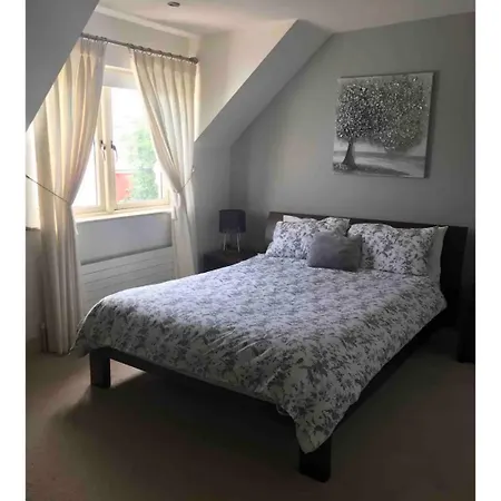 Spacious 3 Bedroomed House With Amazing Views Prázdninový dům