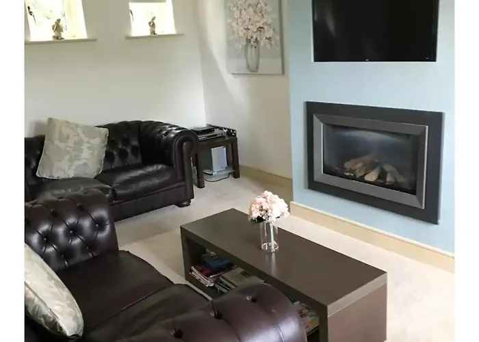 Spacious 3 Bedroomed House With Amazing Views *