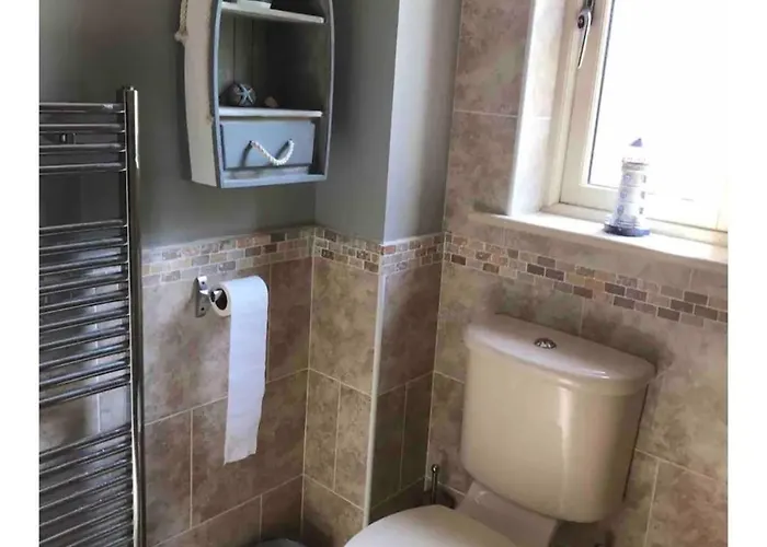 Spacious 3 Bedroomed House With Amazing Views Nyaraló *